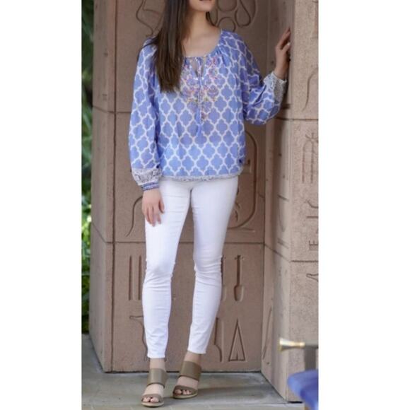 Sundance Blue Moroccan Trellis Print Beaded Peasant Top size Large - Picture 11 of 11